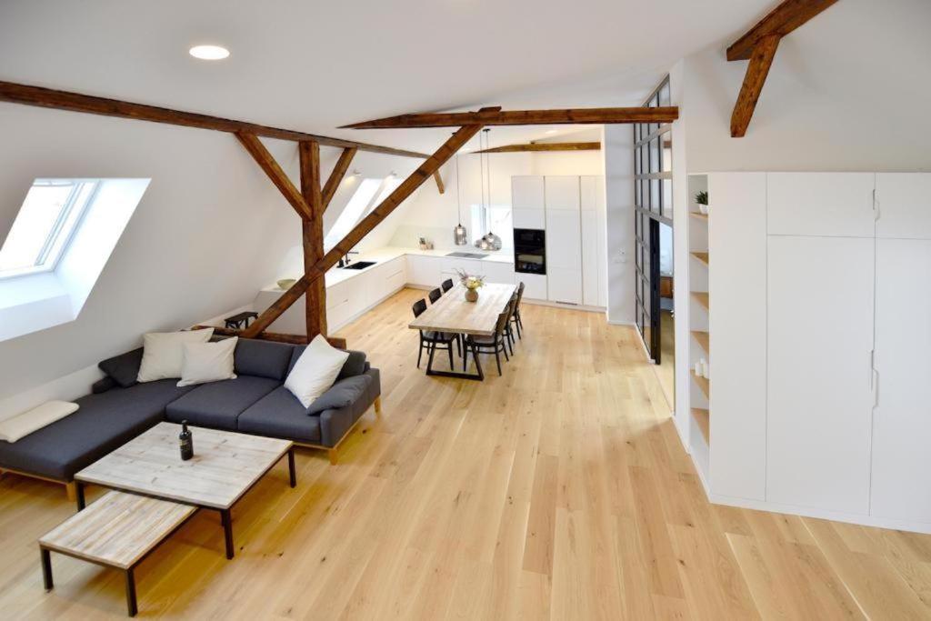 Apartman 1901 Trenčín 外观 照片